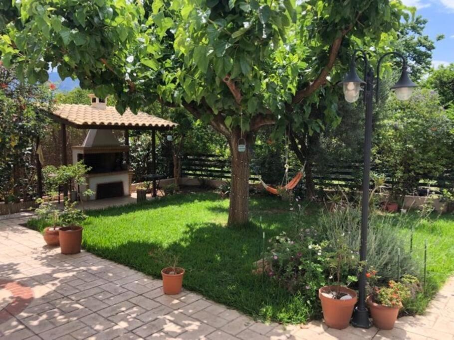 Eleni'S Maisonette Kalamata Exteriör bild